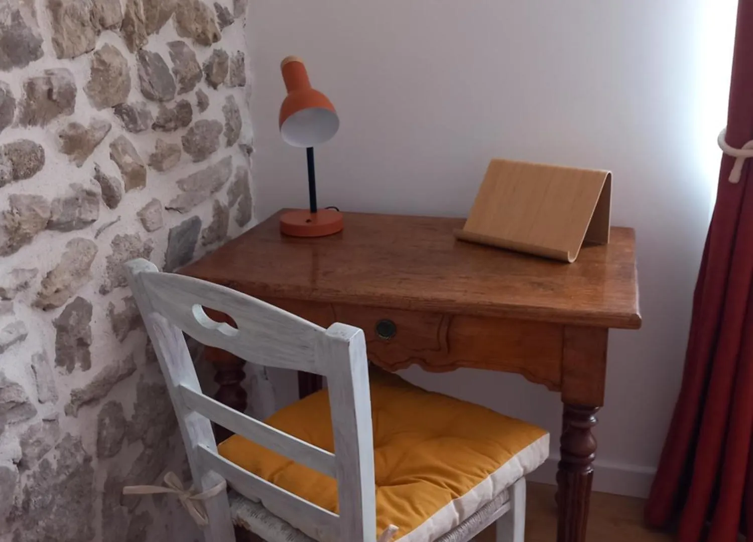 Gite La Tourterelle En Auvergne Champs  Holiday home